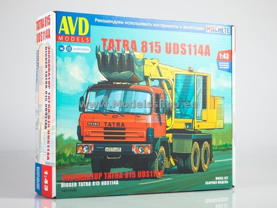 Truck with excavator UDS-114A (Tatra 815), model kit